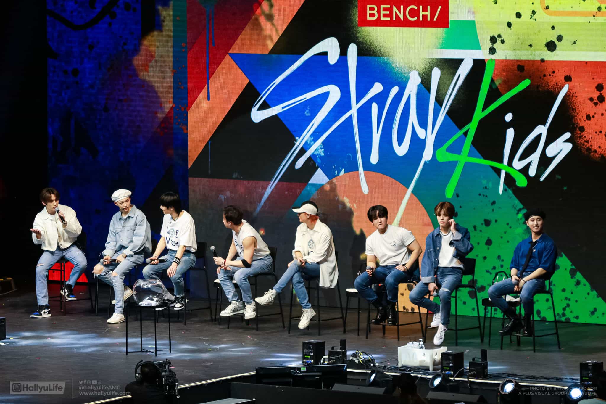 BENCH x STRAY KIDS's Fan Meet in Manila was short but quite enjoyable ...