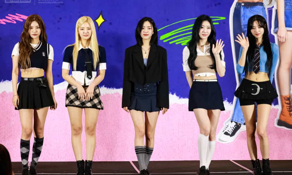 ITZY @ Press Conference for WANNABE with BENCH/ Fan Meet (HQ PHOTOS ...